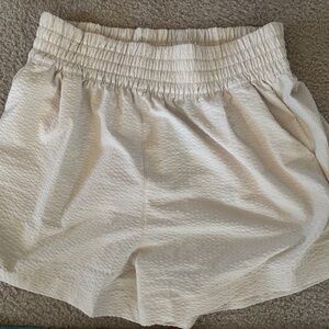 Vuori villa textured short